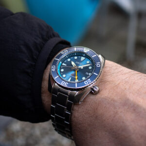 reloj seiko con esfera azul prospex diver