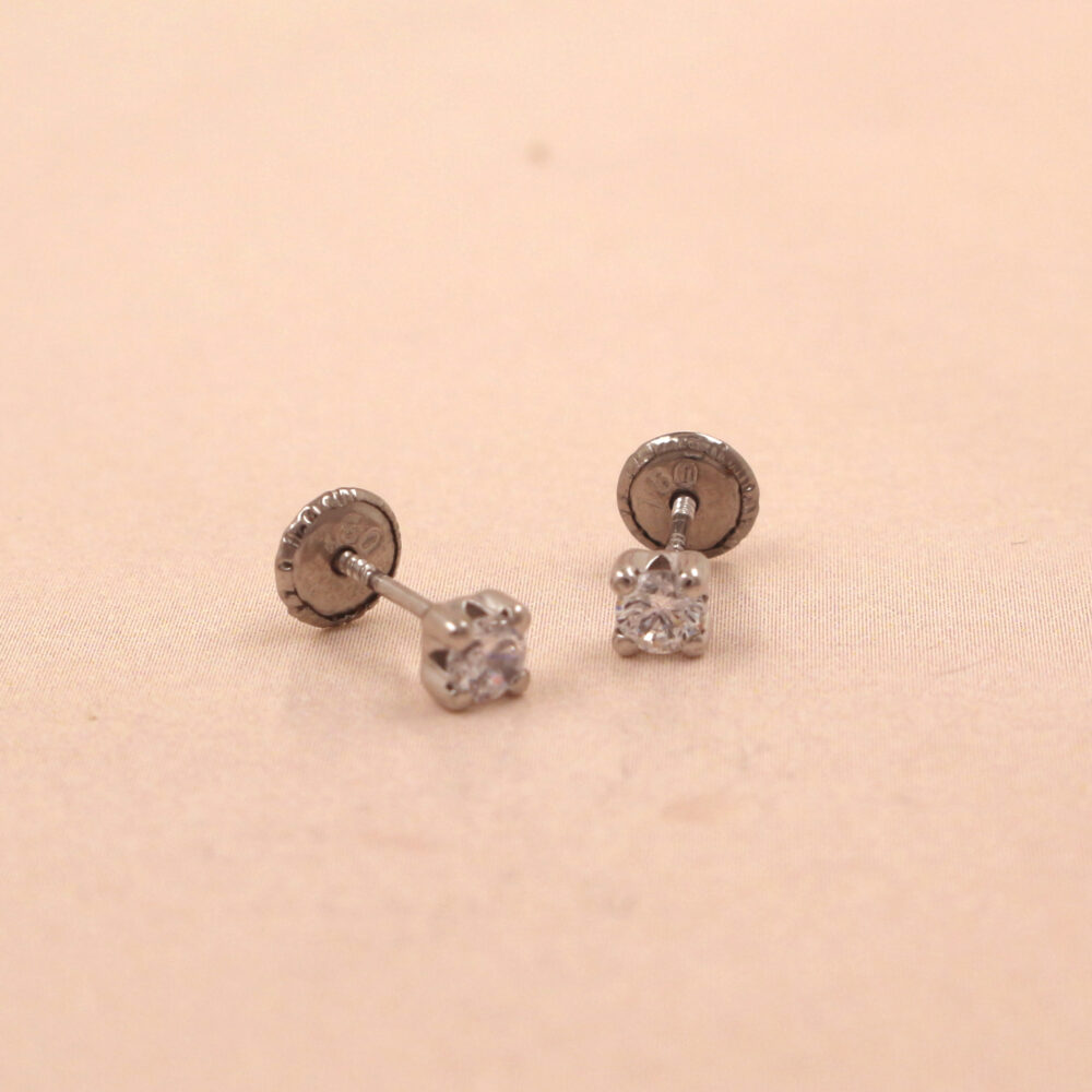 Pendientes 4 Garras 4mm Circonita Oro Blanco