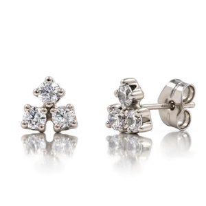 Pendientes de Oro Blanco y tres Circonitas