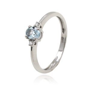 Anillo Oro Blanco Aguamarina y Diamantes