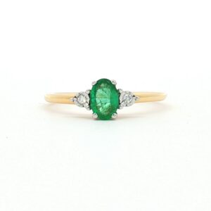 Anillo Esmeralda Oval Con 2 Brillantes Oro Amarillo