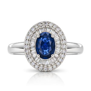 anillo roseton oro blanco con diamantes talla brillante, baguette y un zafiro oval