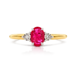 Anillo Rubí Oval Con 2 Brillantes Oro Amarillo