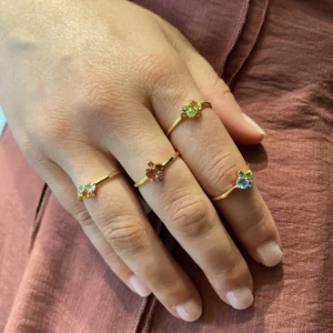 Anillo Topacio Swiss Citrino Peridoto en Oro Amarillo