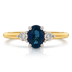 Anillo Zafiro Oval Con 2 Brillantes Oro Amarillo