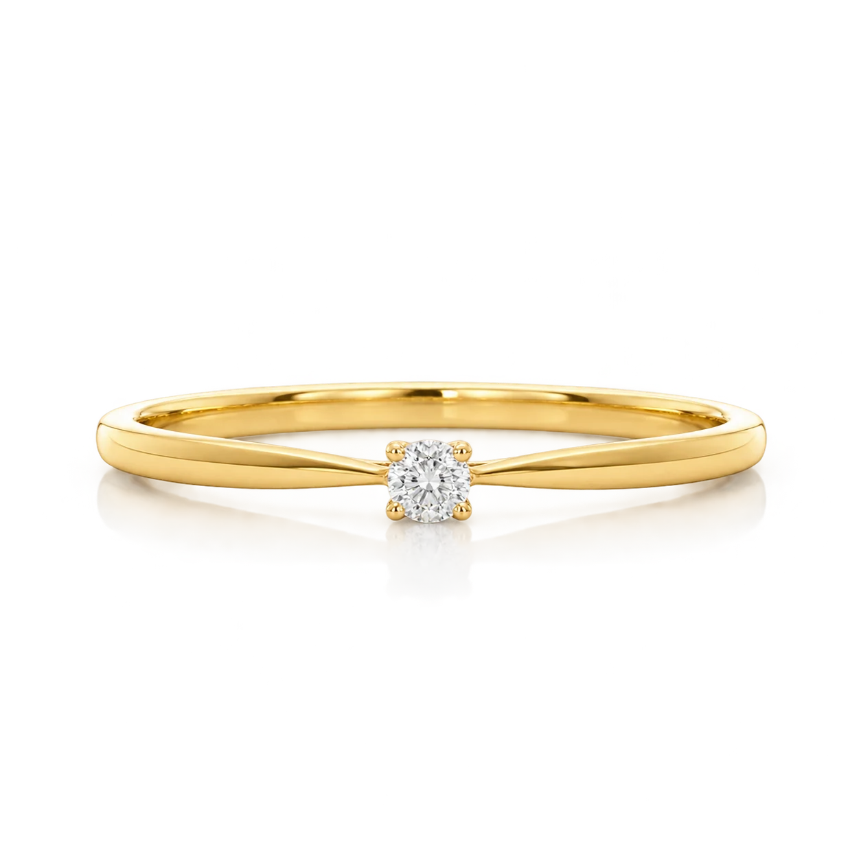 Anillo solitario de oro amarillo con diamante y cuatro garras, vista frontal